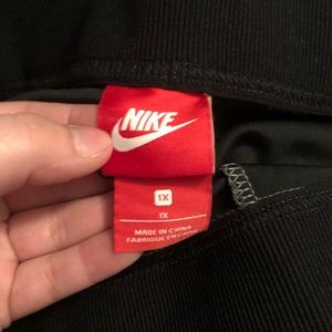Nike work out leggings never worn